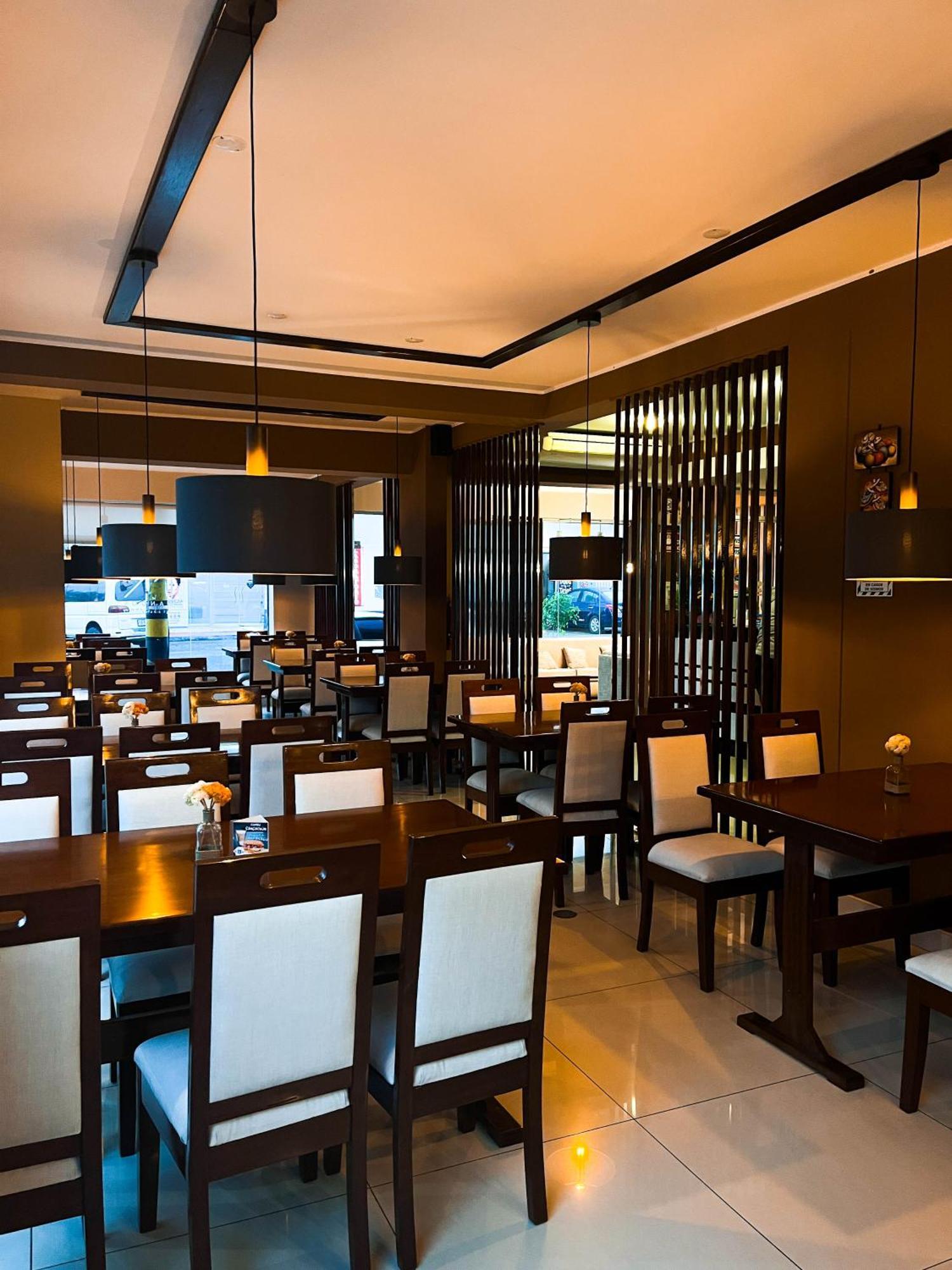 Hotel Platinium Hotel 3*